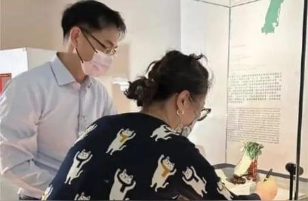 揭秘：为何台北故宫博物院将翠玉白菜当作寻常白菜？